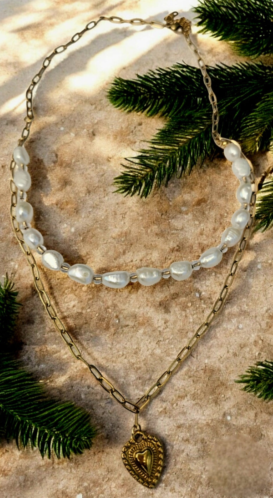 Sagrado Corazón necklace