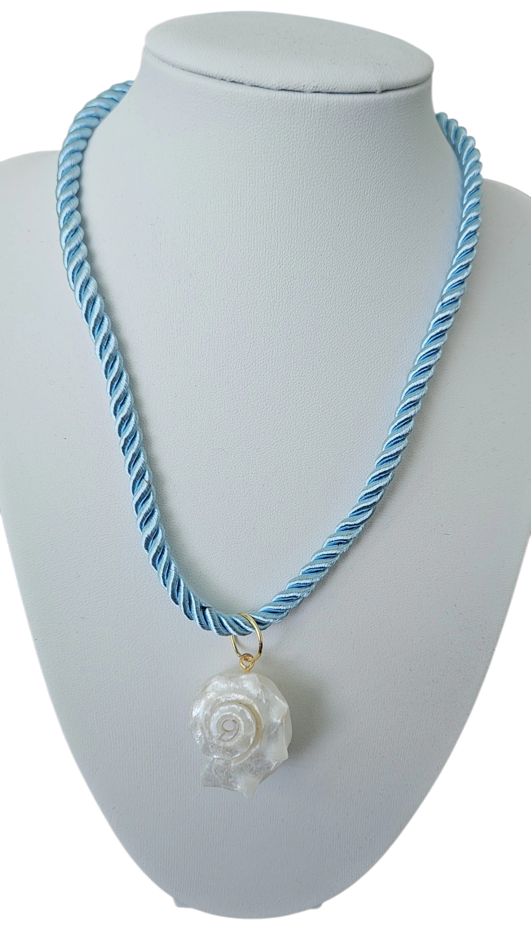 Icacos necklace